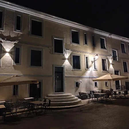 Hotel Casa Dos Gardas Samos